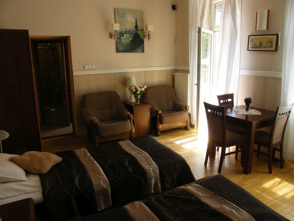 Kajzer Hotel apartamentowy